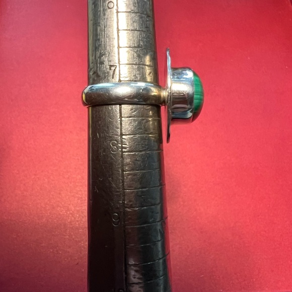 Vintage sterling silver Malachite ring. - Picture 7 of 7